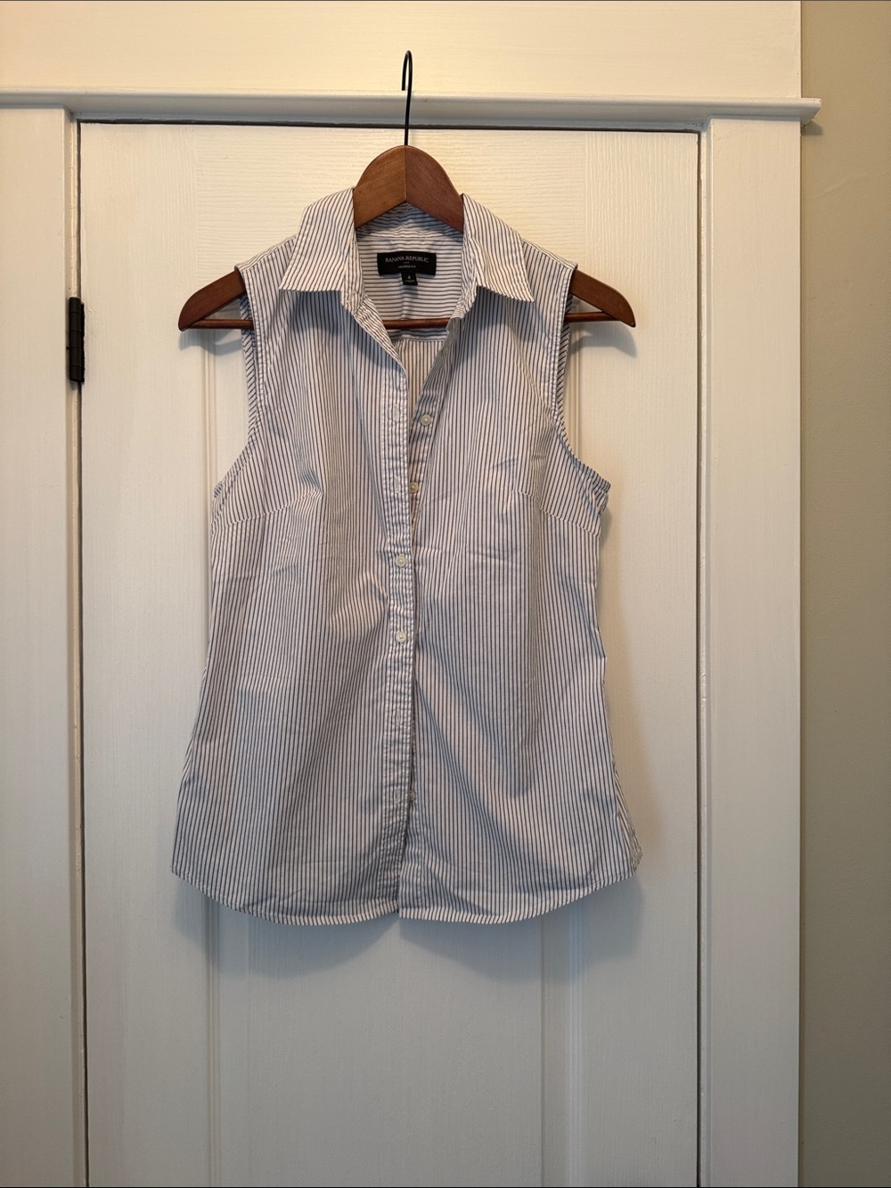 Banana Republic Sleeveless Button-Down Shirt - Blue and White Pinstripe